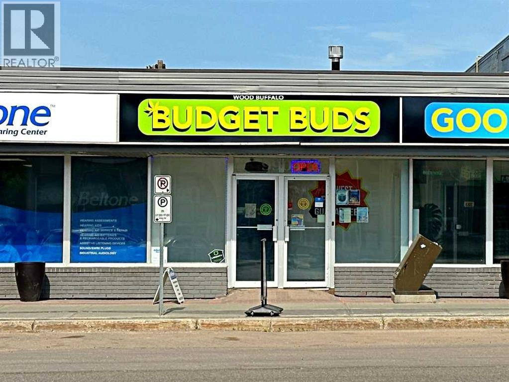 9904 Franklin Avenue, Fort McMurray