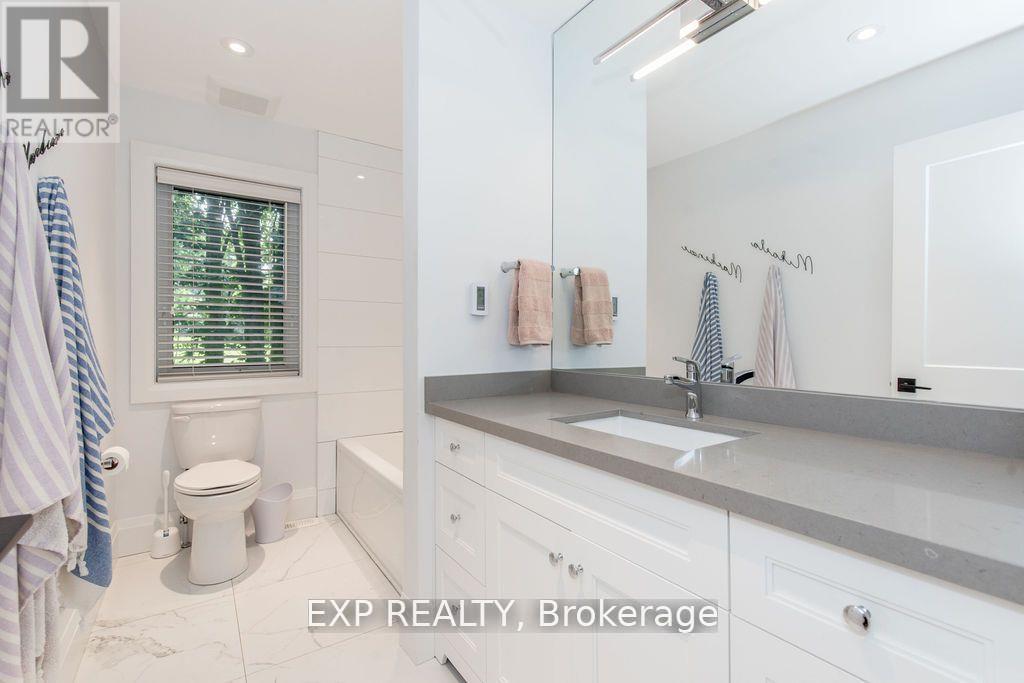 37 PADDY DUNNS CIRCLE - 23