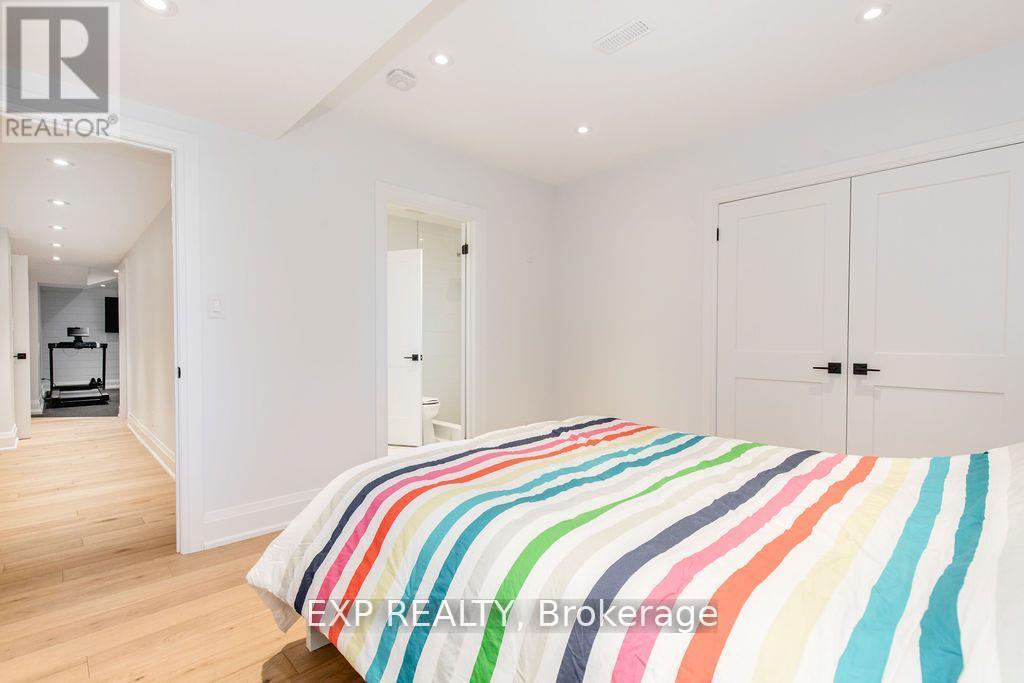 37 PADDY DUNNS CIRCLE - 34