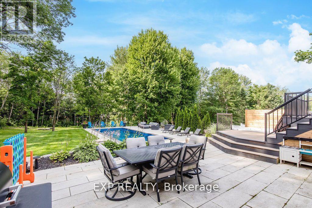 37 PADDY DUNNS CIRCLE - 41