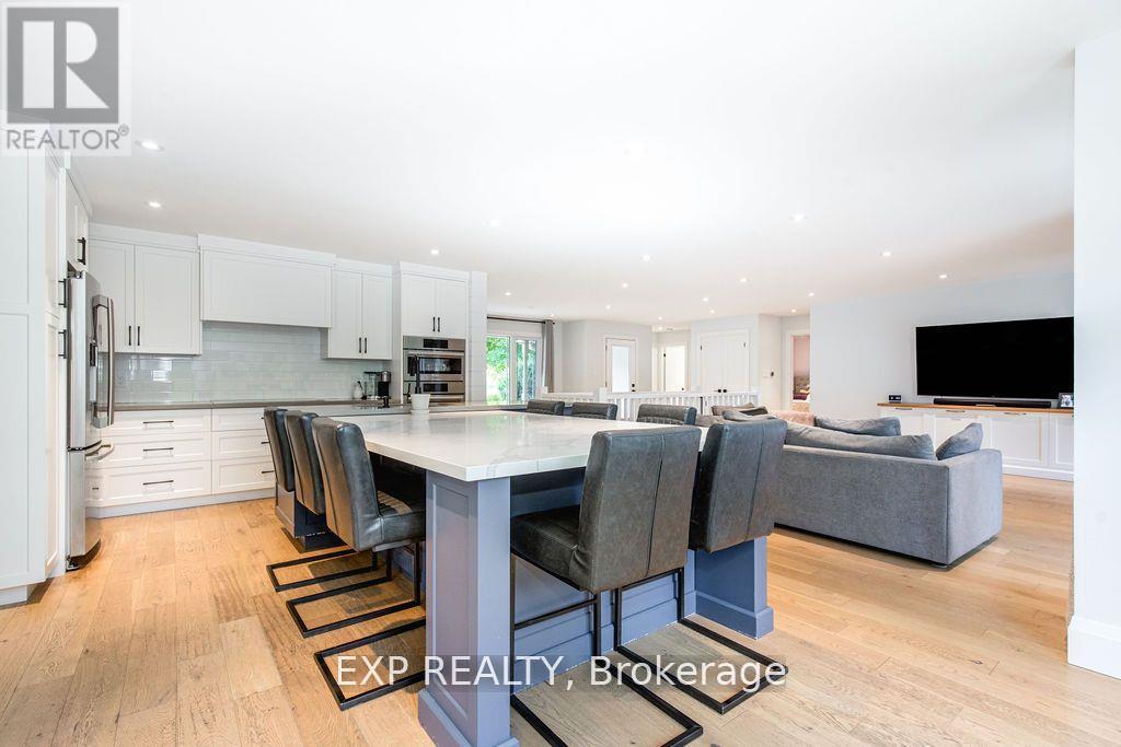 37 PADDY DUNNS CIRCLE - 9