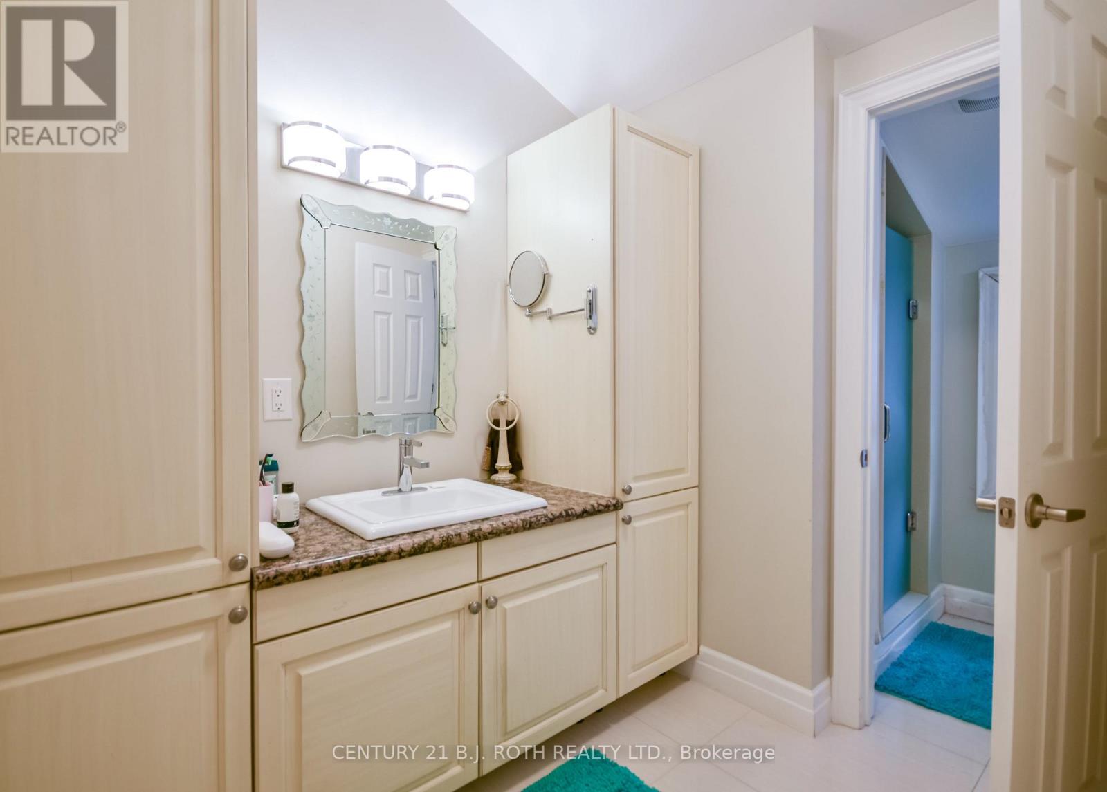 991 SHORE LANE - 24