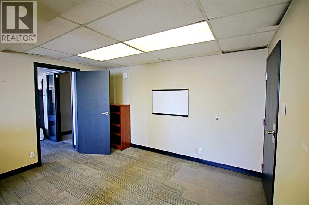 9902 Franklin Avenue, Fort McMurray