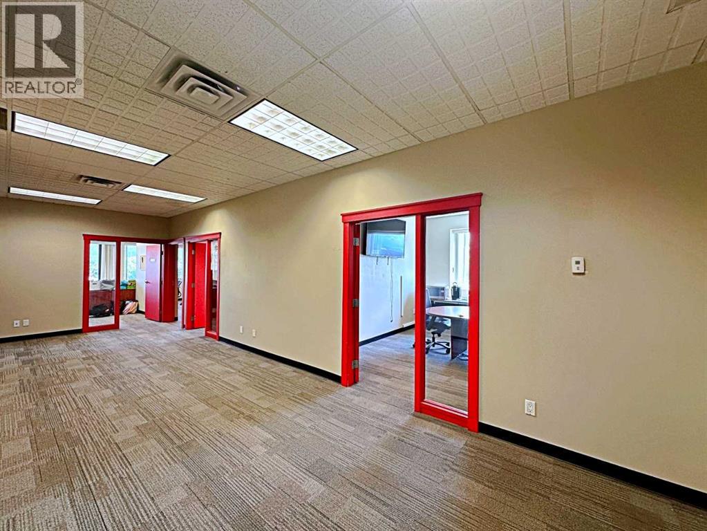 9902 Franklin Avenue, Fort McMurray