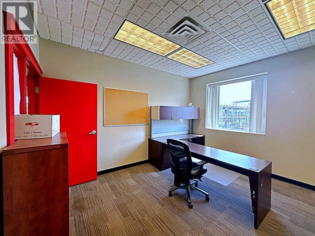 9902 Franklin Avenue, Fort McMurray