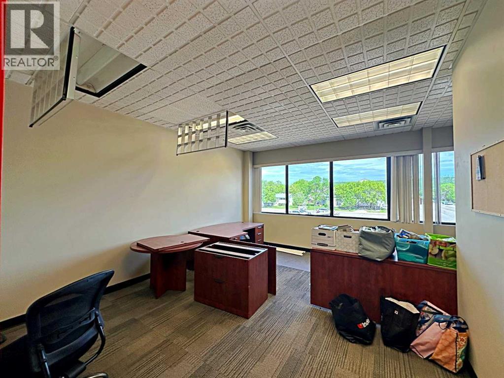9902 Franklin Avenue, Fort McMurray