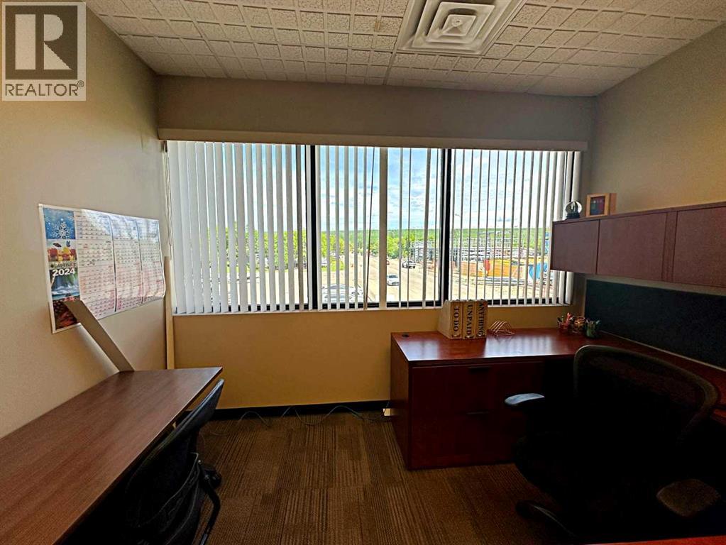 9902 Franklin Avenue, Fort McMurray