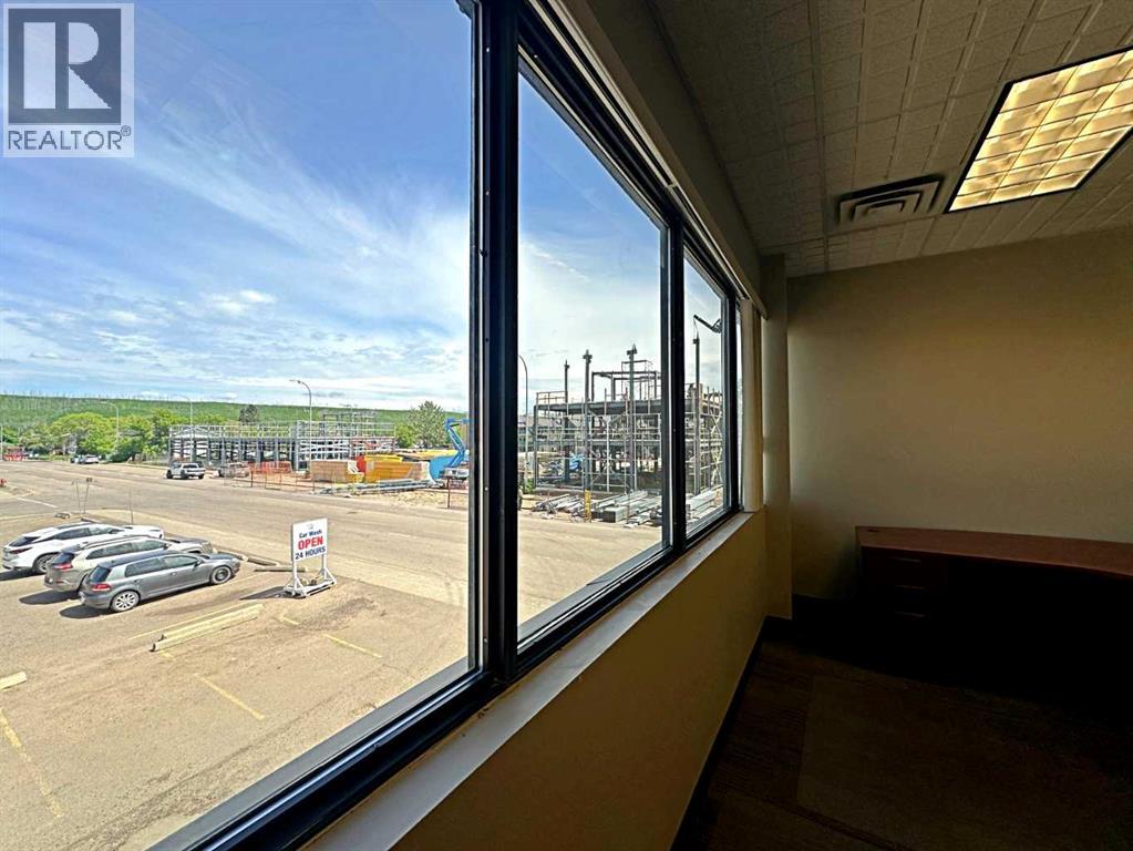 9902 Franklin Avenue, Fort McMurray
