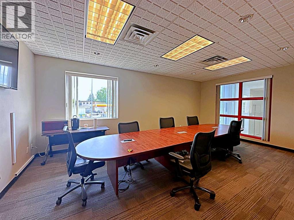 9902 Franklin Avenue, Fort McMurray