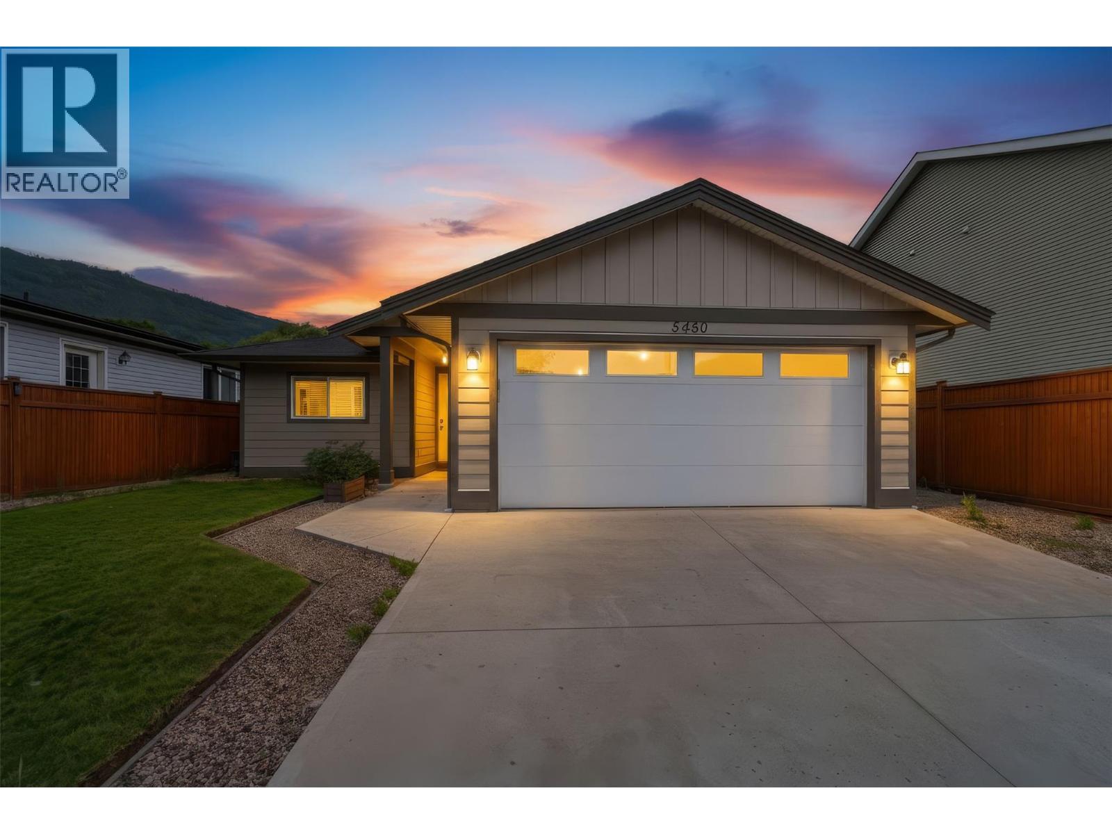 5480 Canoe Beach Drive NE - 3