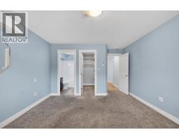 5480 Canoe Beach Drive Ne, Salmon Arm, BC V1E2M5 Photo 14