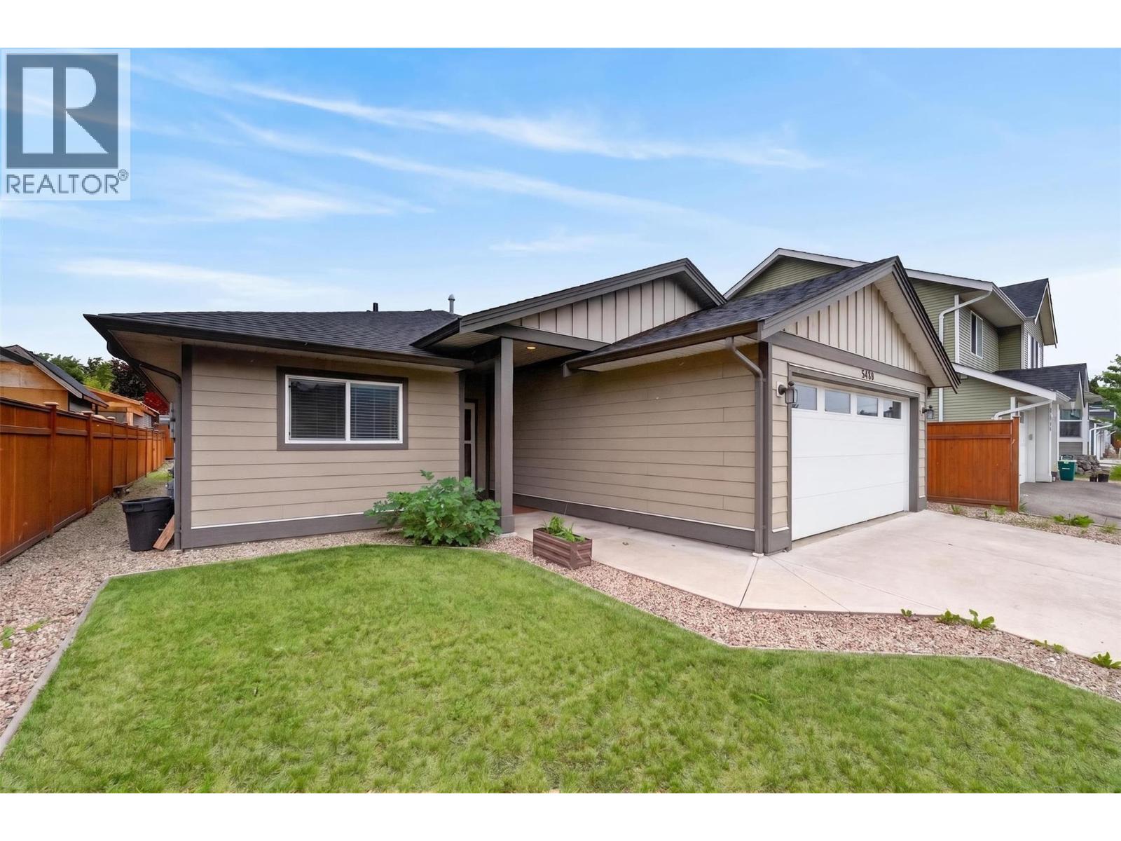 5480 Canoe Beach Drive NE - 36