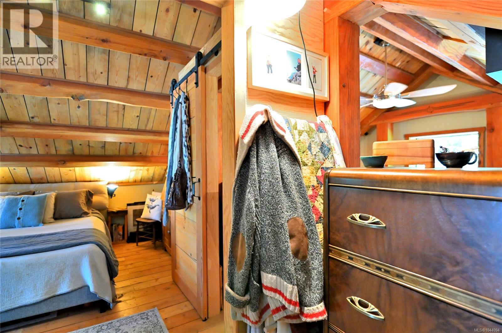 4873 Pirates Rd - 14
