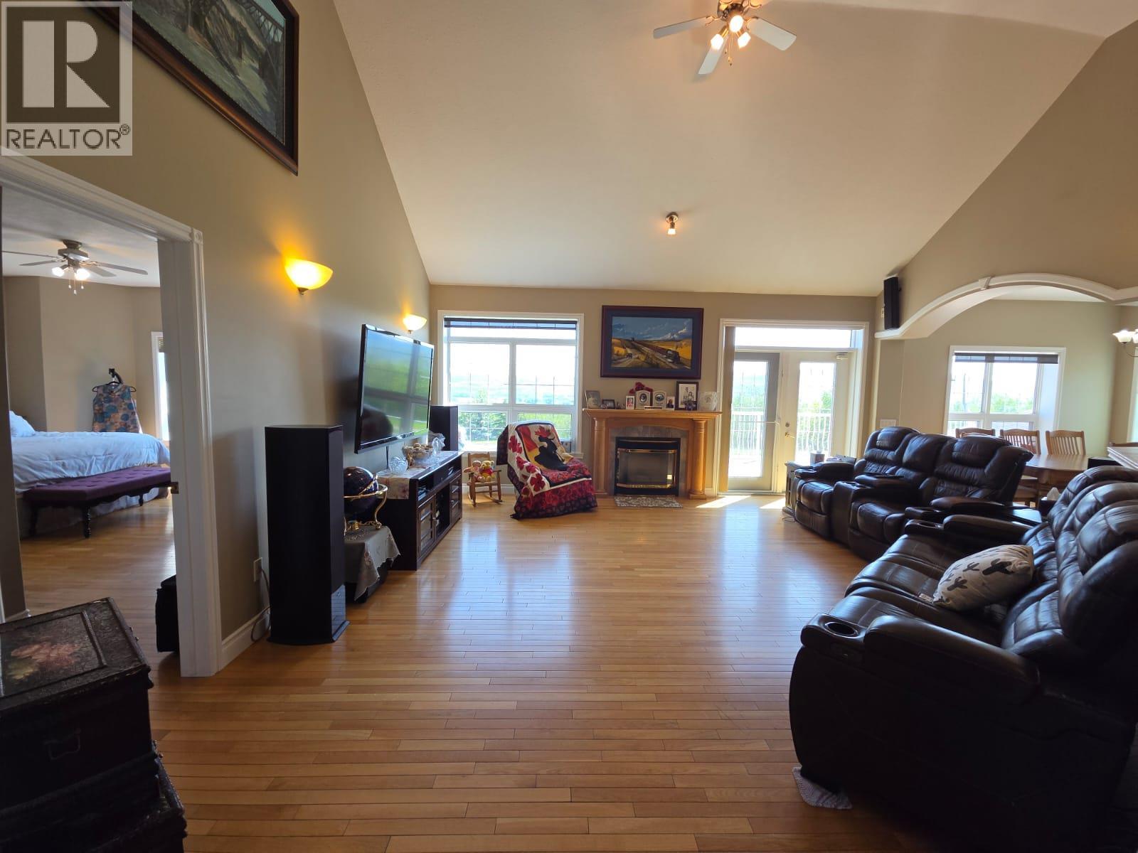 4083 Jackfish Lake Road - Image 10