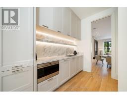 Living room - 50 Daneswood Road, Toronto, ON M4N3J9 Photo 9