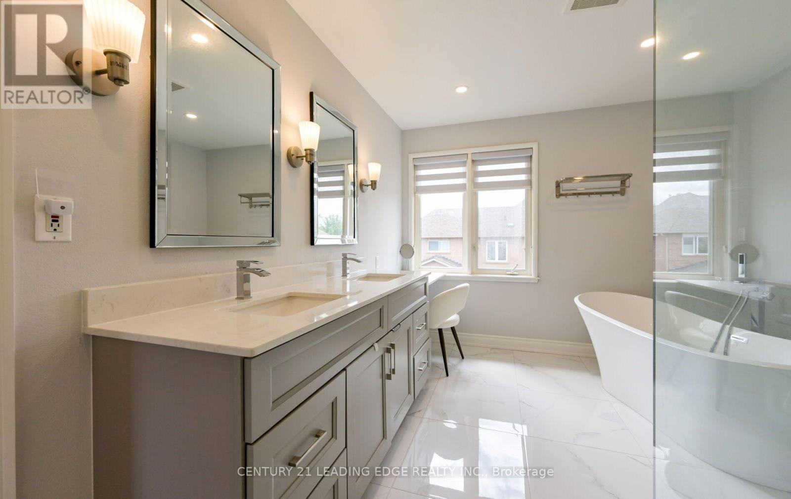 37 DRAWBRIDGE DRIVE - 24