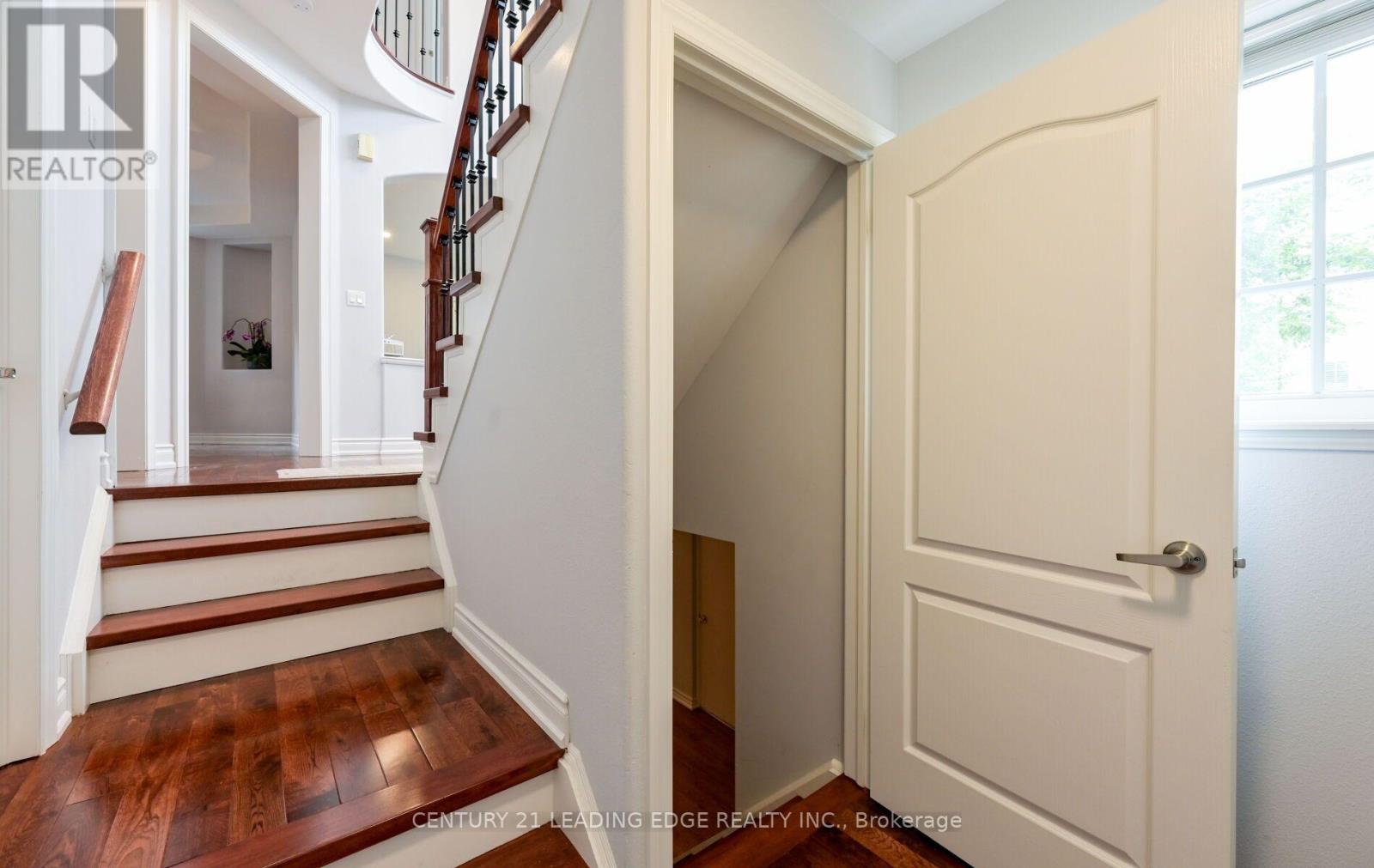 37 DRAWBRIDGE DRIVE - 37