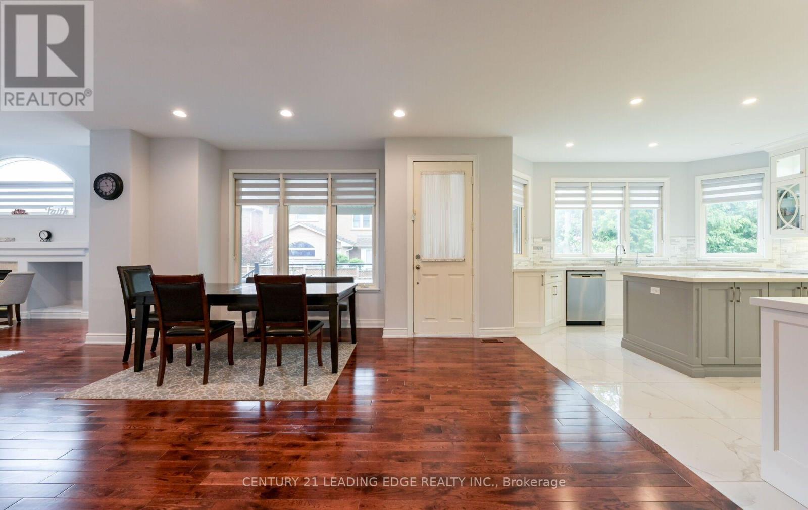 37 DRAWBRIDGE DRIVE - 9