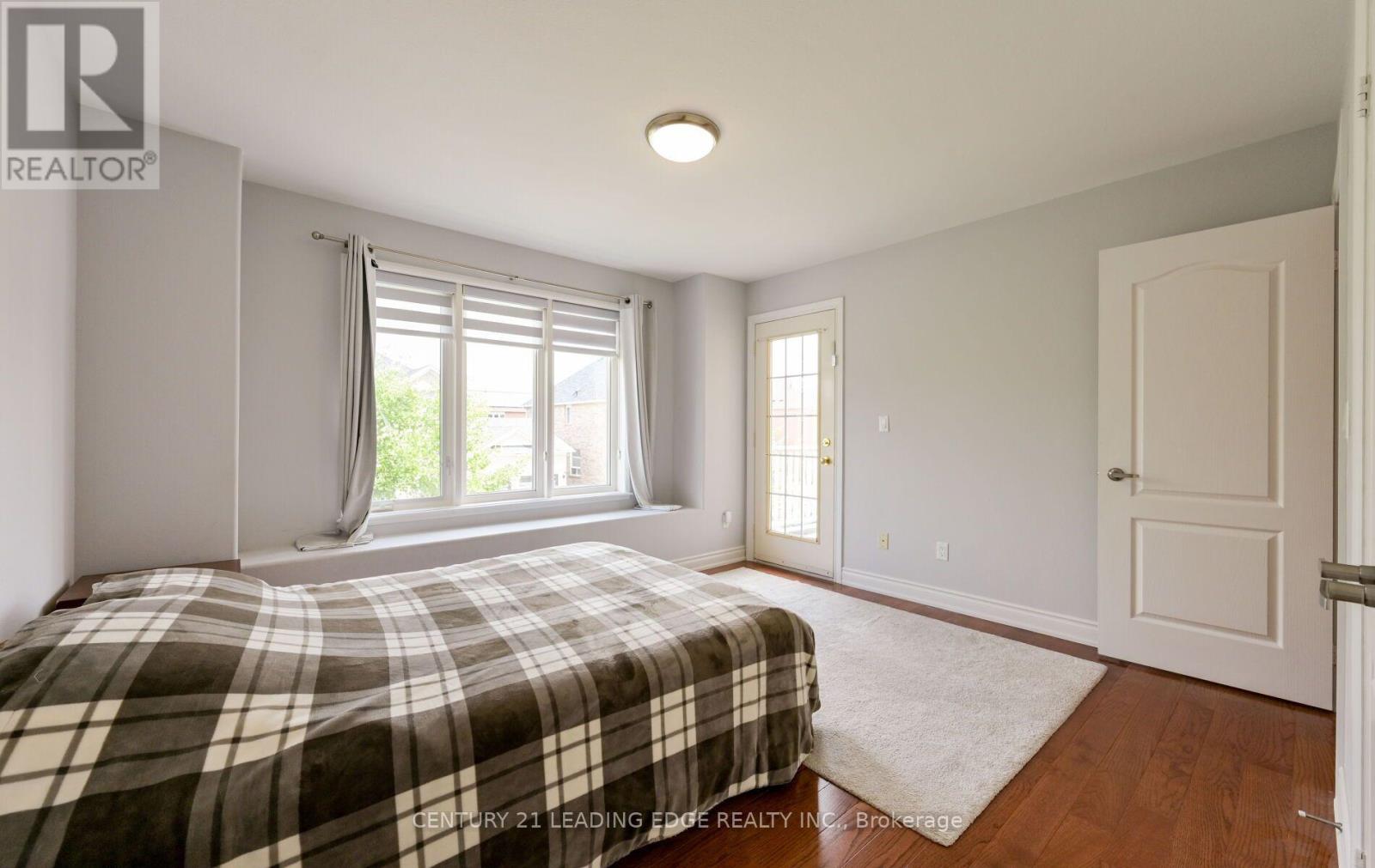 37 DRAWBRIDGE DRIVE - 27