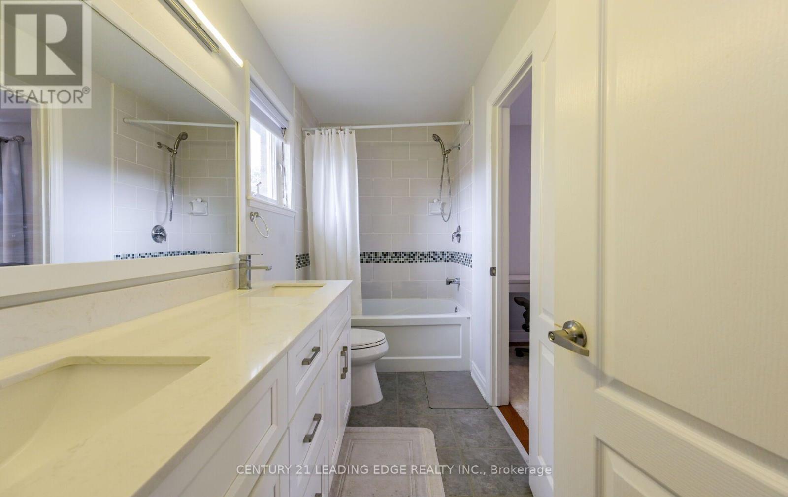 37 DRAWBRIDGE DRIVE - 34