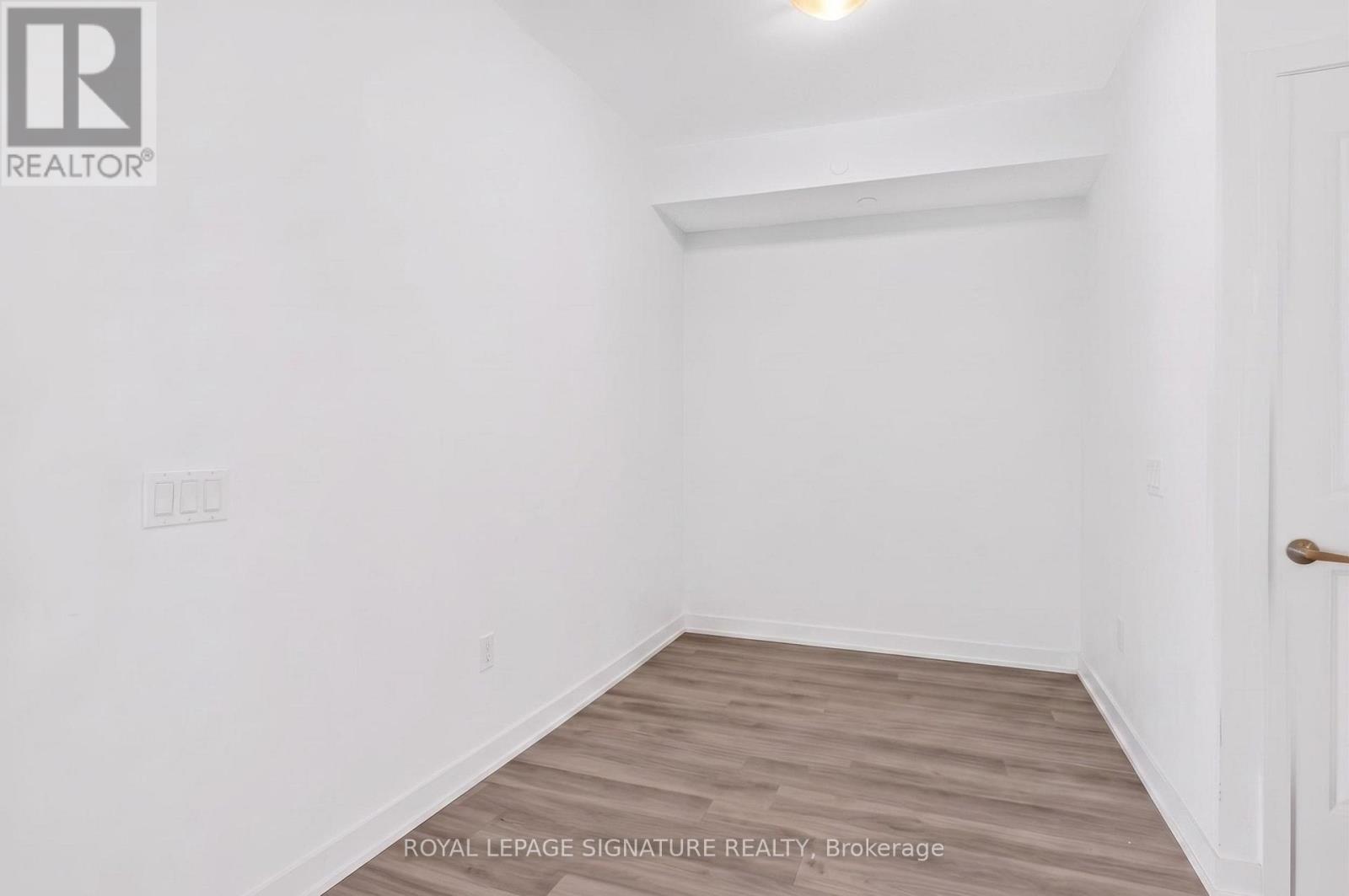 #1504 4699 GLEN ERIN DRIVE - 15