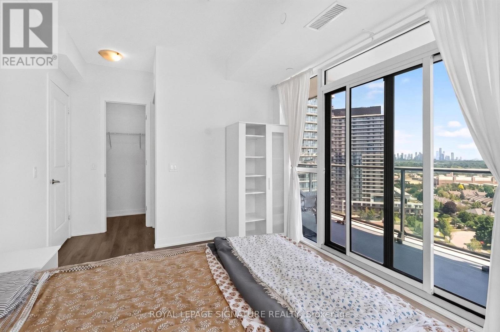 #1504 4699 GLEN ERIN DRIVE - 29