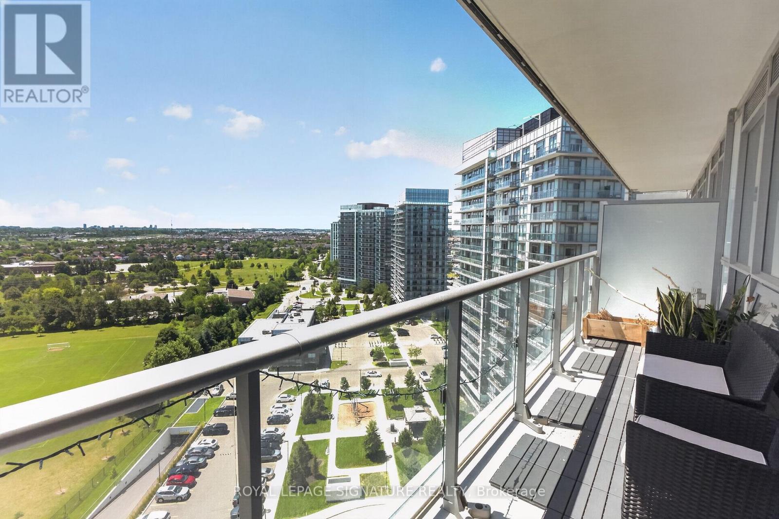 #1504 4699 GLEN ERIN DRIVE - 36
