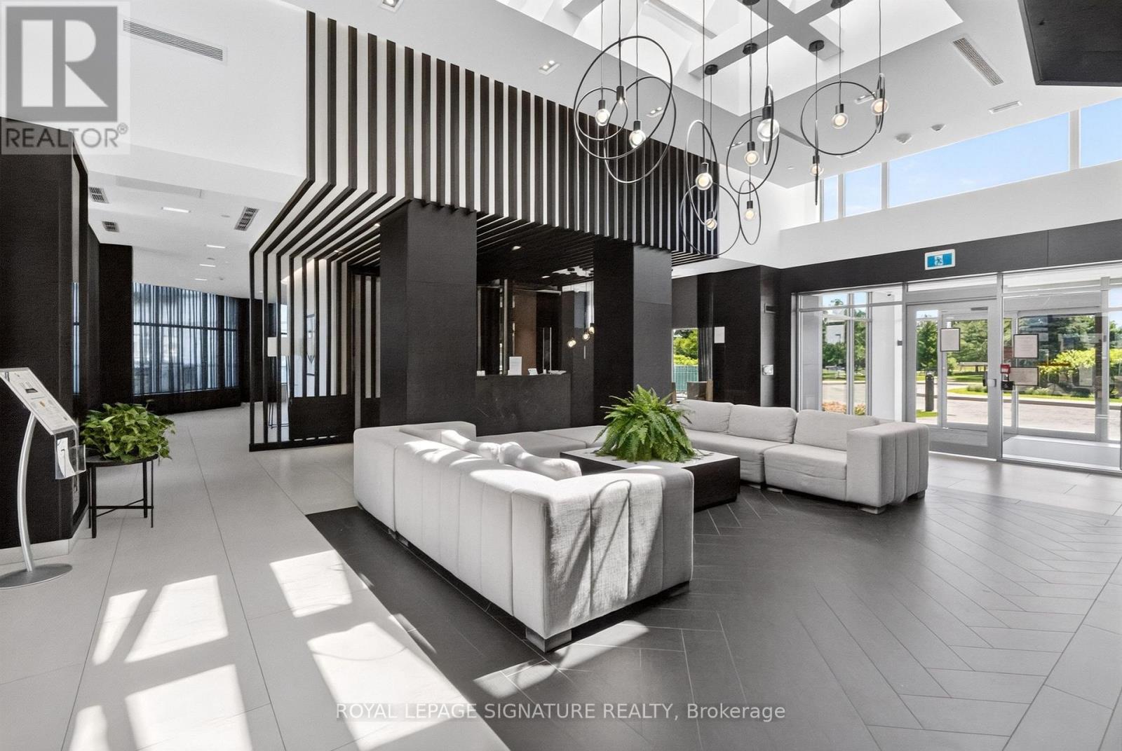#1504 4699 GLEN ERIN DRIVE - 4