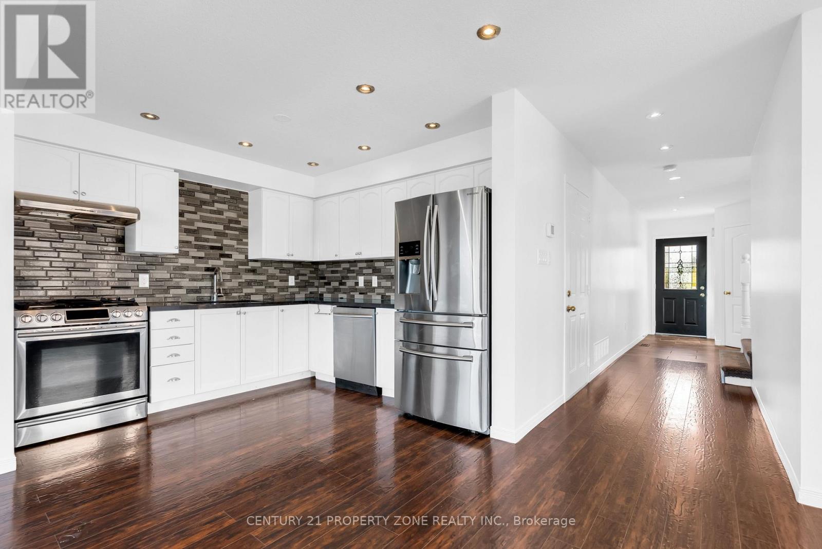 75 BENJAMIN CRESCENT - 14