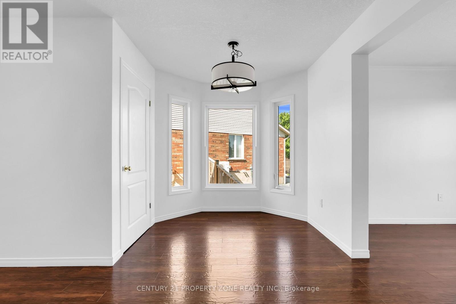 75 BENJAMIN CRESCENT - 19