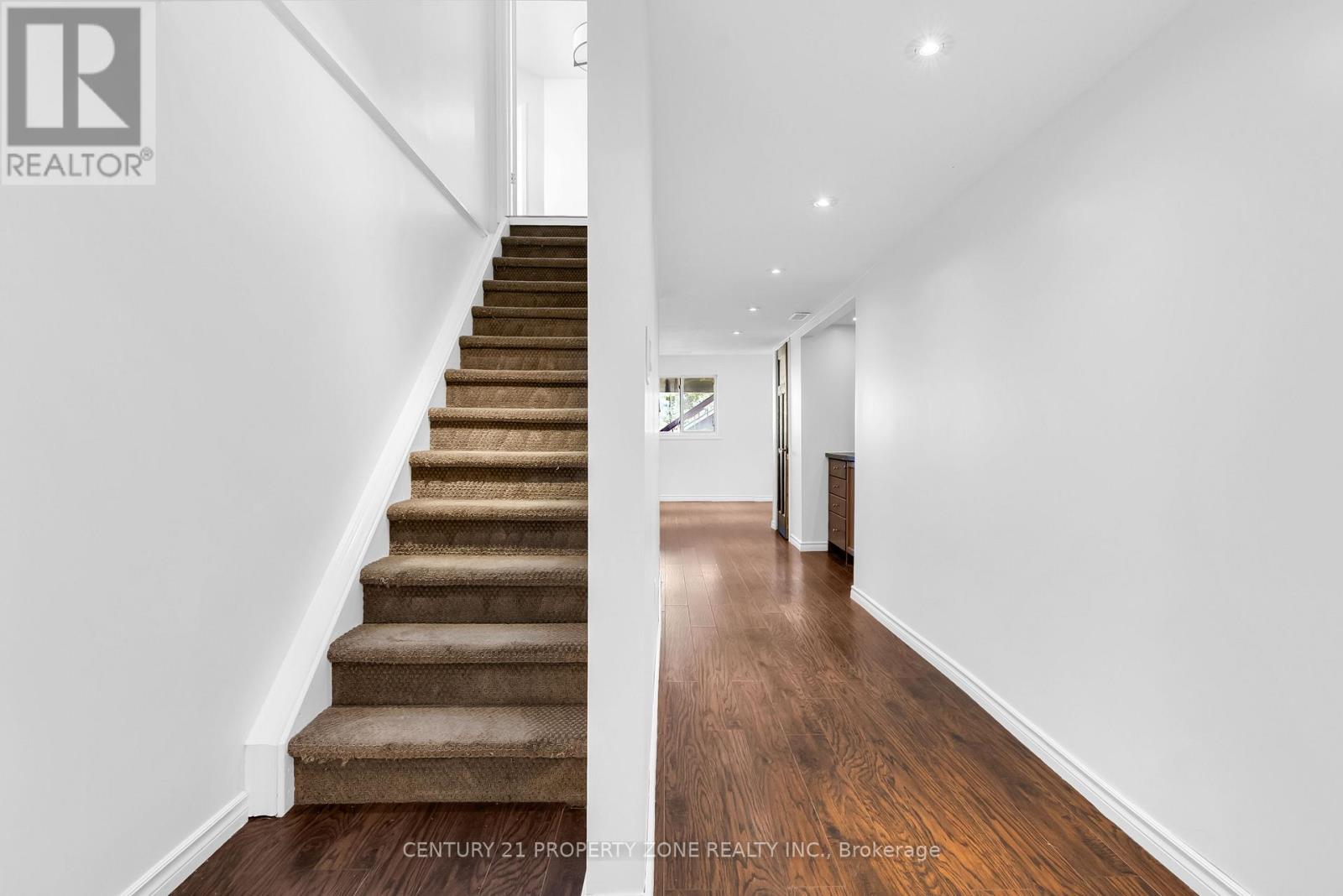 75 BENJAMIN CRESCENT - 34