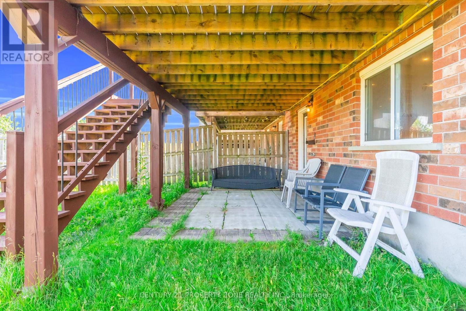 75 BENJAMIN CRESCENT - 45
