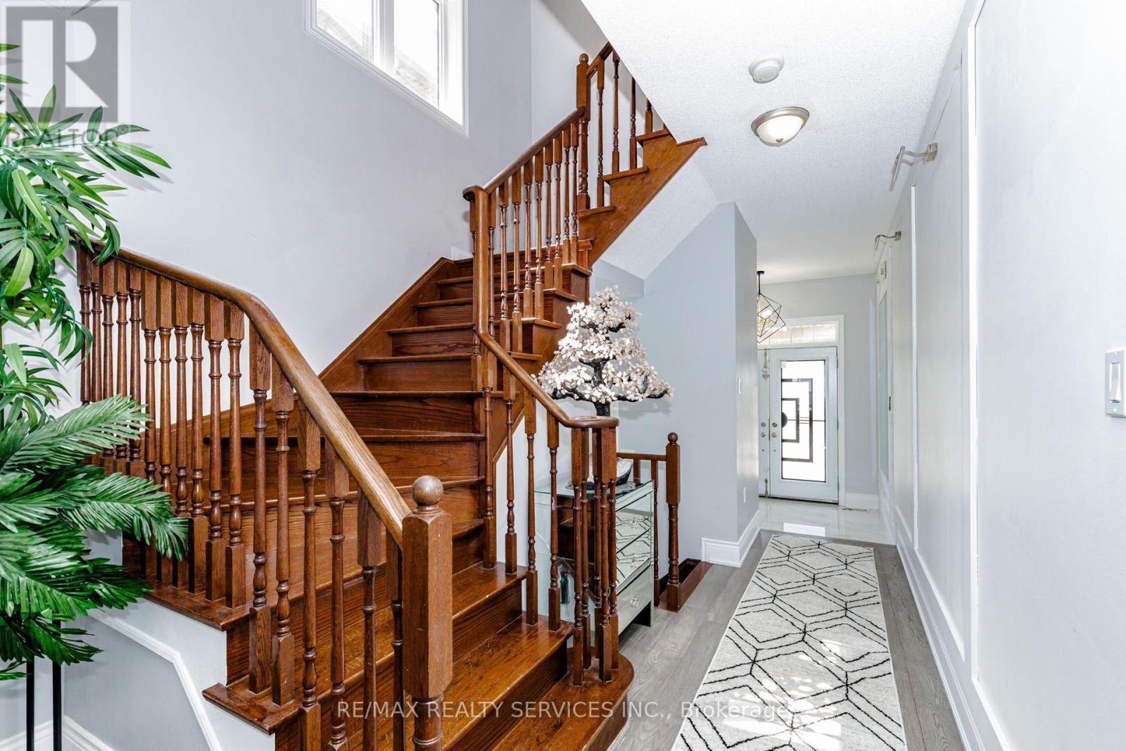 61 SUGARCANE AVENUE - 7