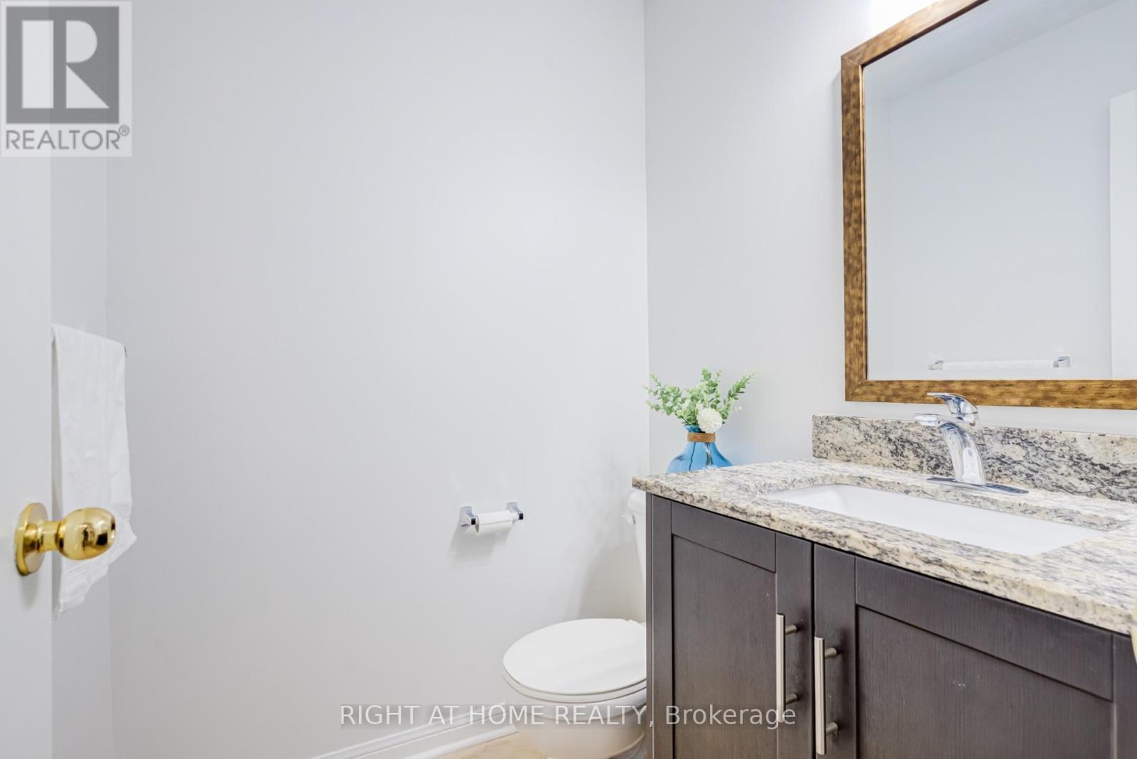 7460 TERRAGAR BOULEVARD - 16