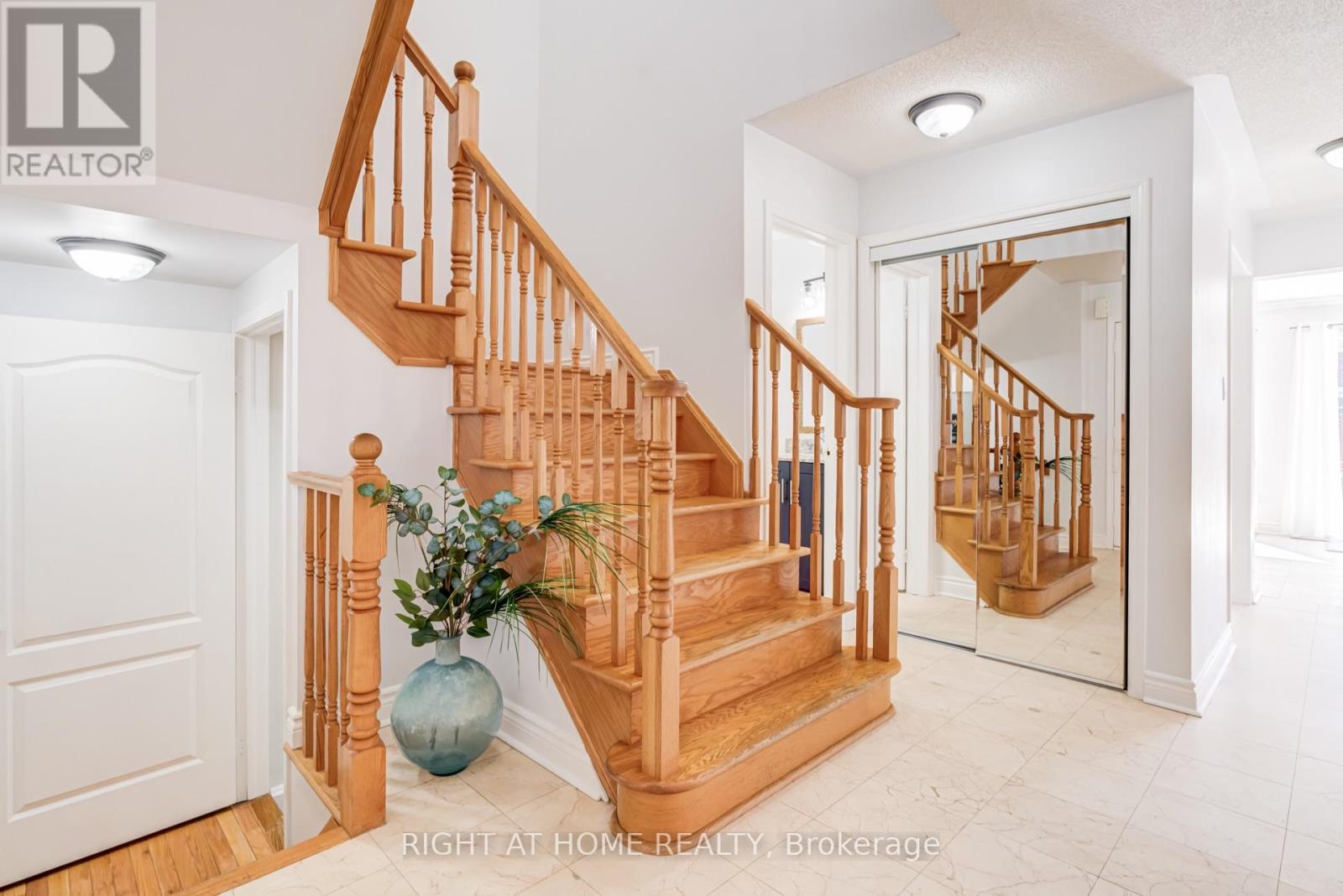 7460 TERRAGAR BOULEVARD - 18