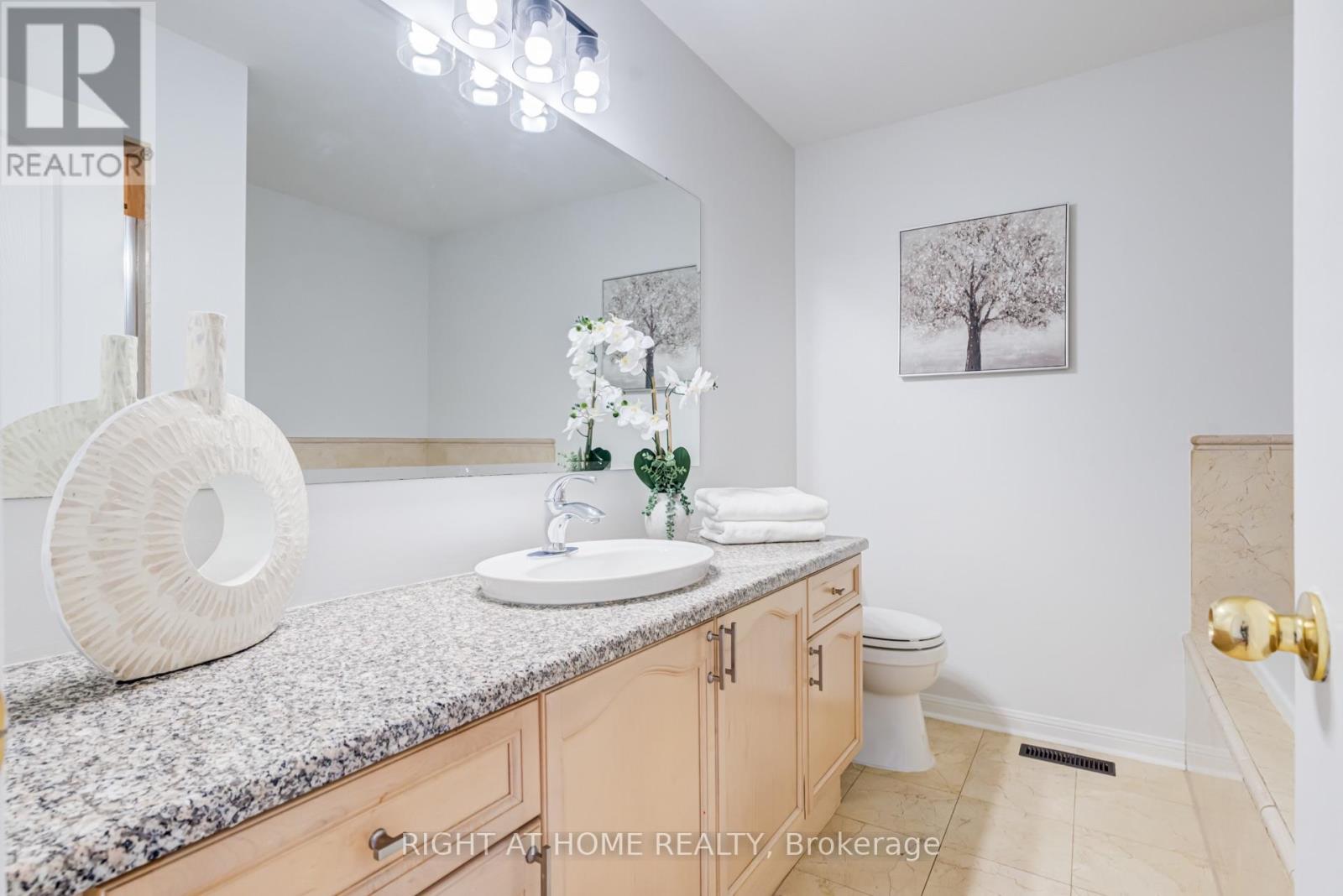 7460 TERRAGAR BOULEVARD - 23