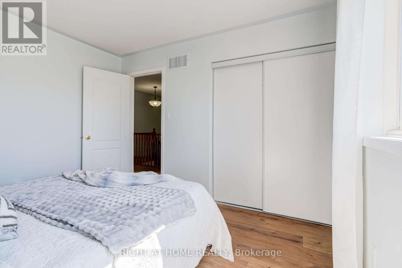 7460 TERRAGAR BOULEVARD - 26