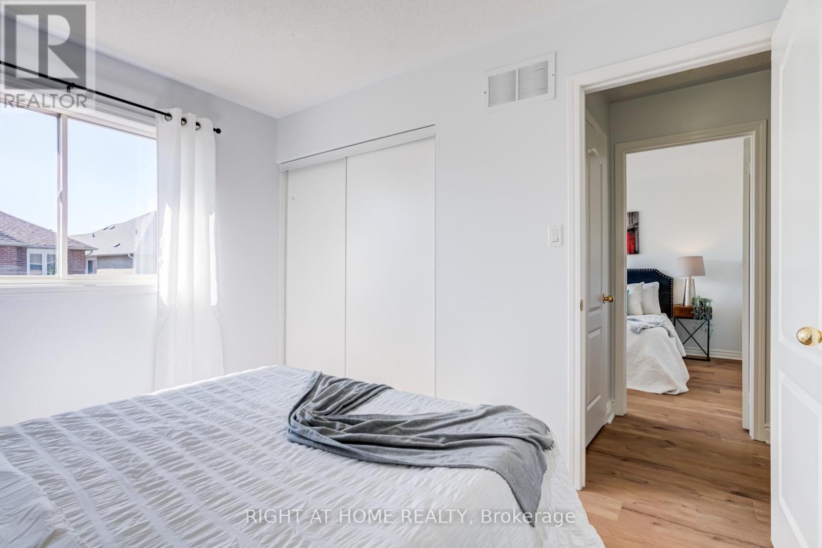 7460 TERRAGAR BOULEVARD - 28