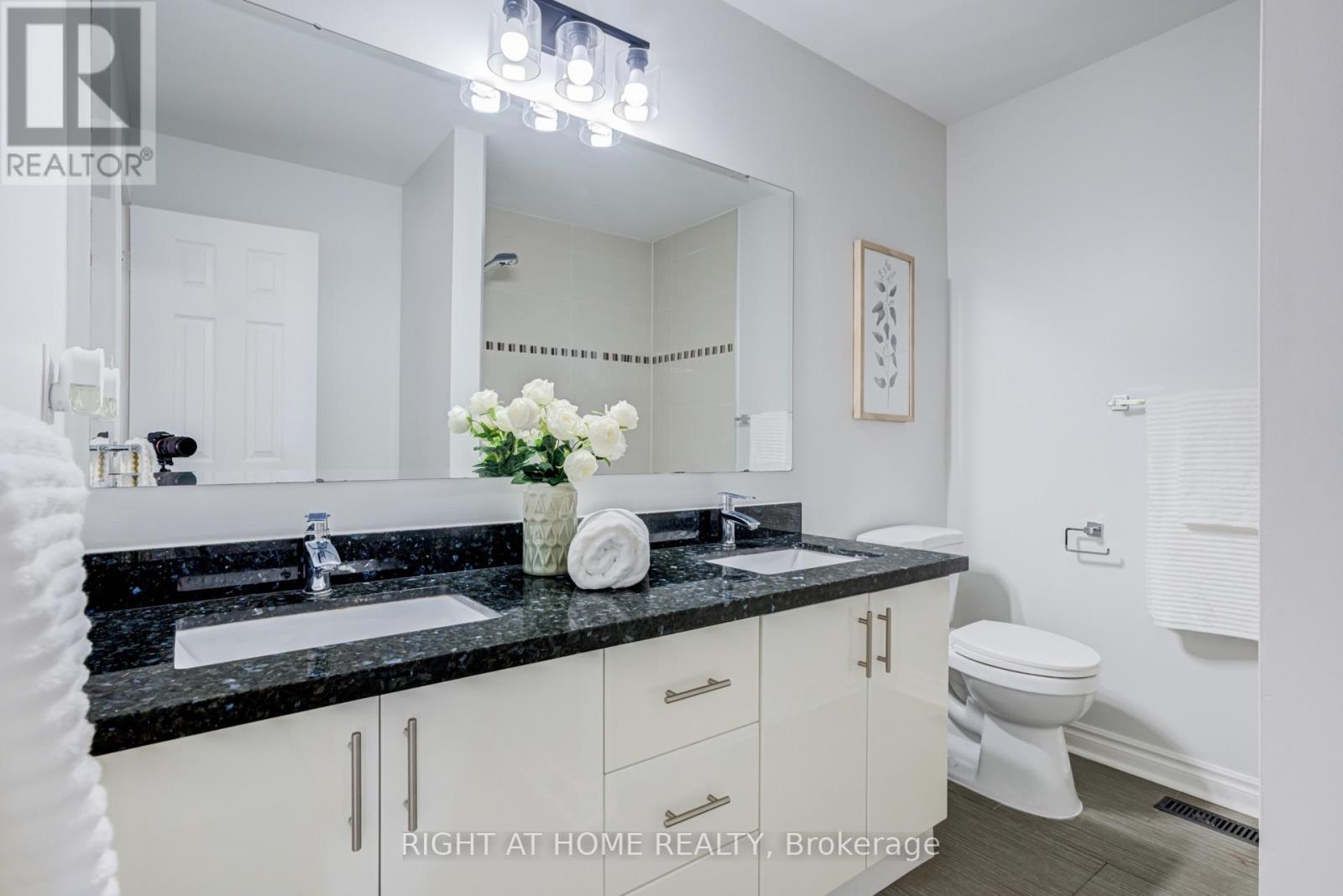 7460 TERRAGAR BOULEVARD - 29