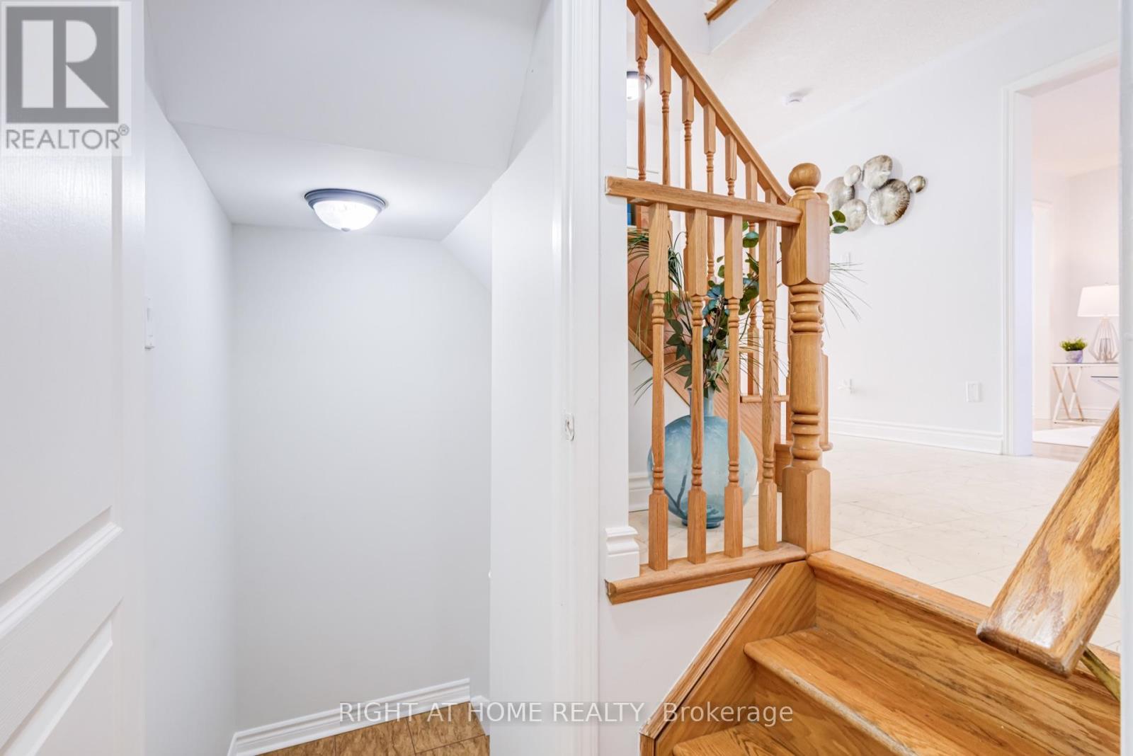 7460 TERRAGAR BOULEVARD - 30