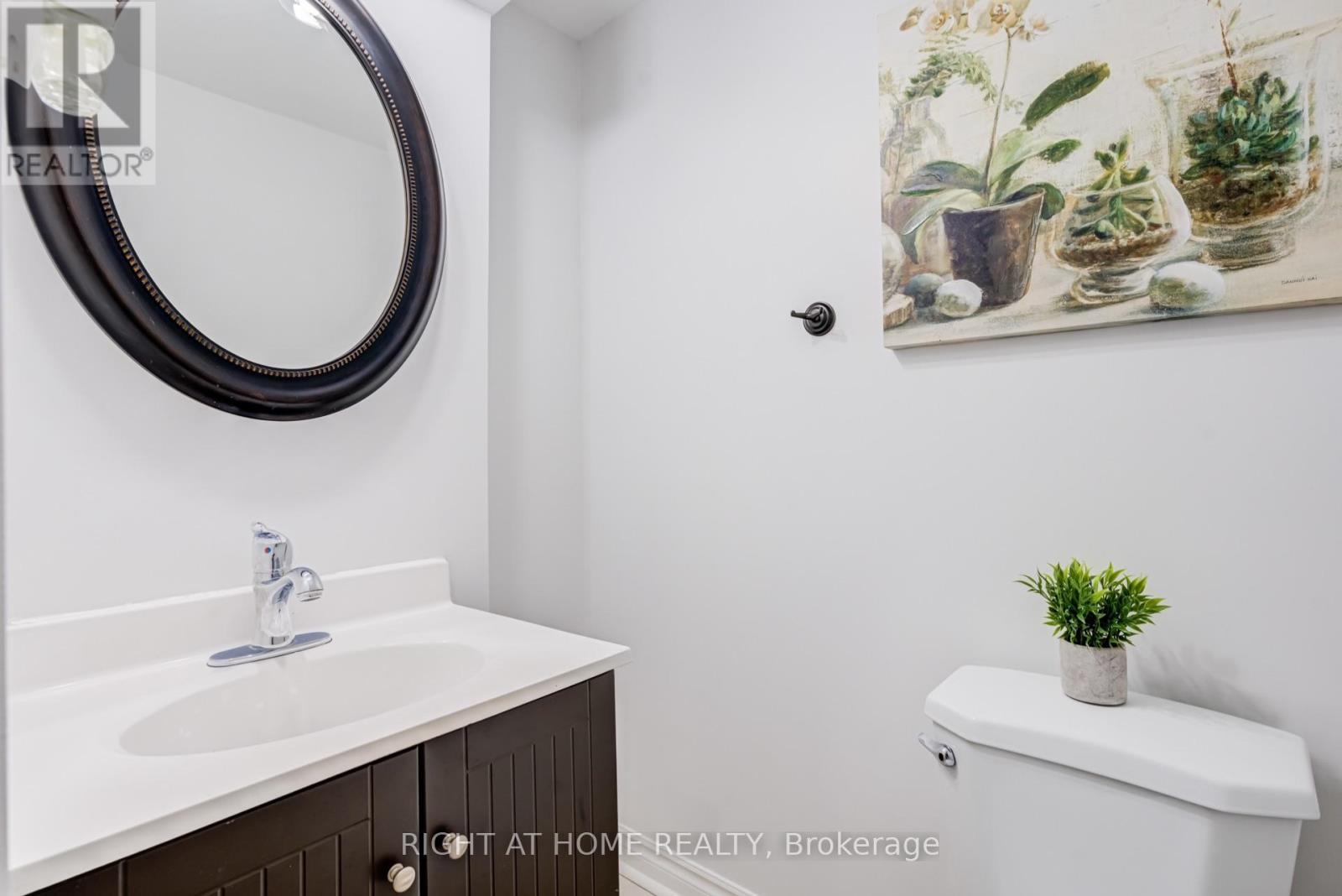 7460 TERRAGAR BOULEVARD - 32