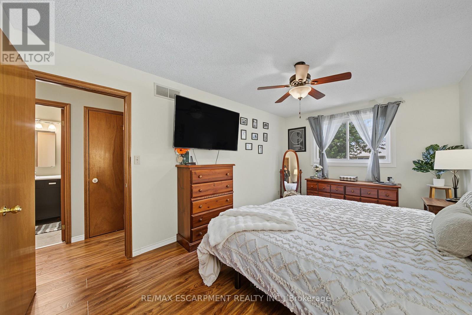 4917 HOMESTEAD DRIVE - Image 16