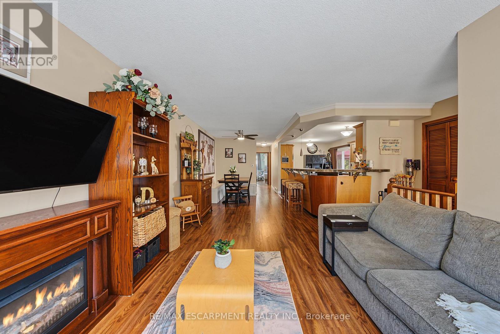 4917 HOMESTEAD DRIVE - Image 7