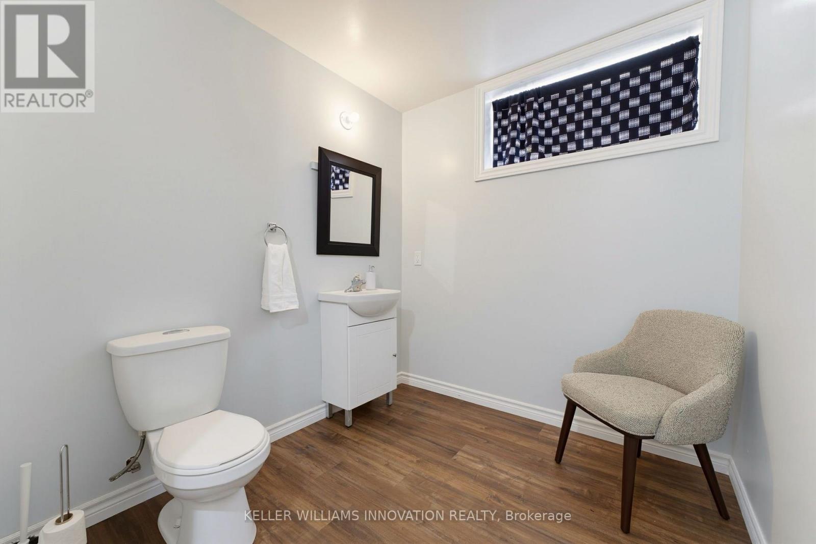 200 KROTZ STREET W - 25