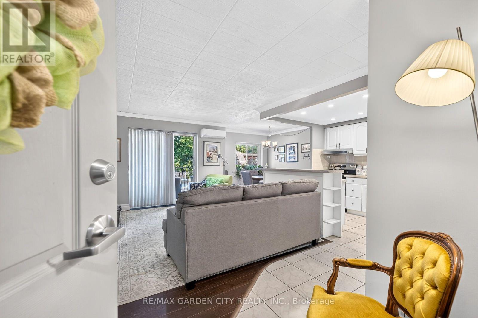 #205 20 JOHN STREET - 5