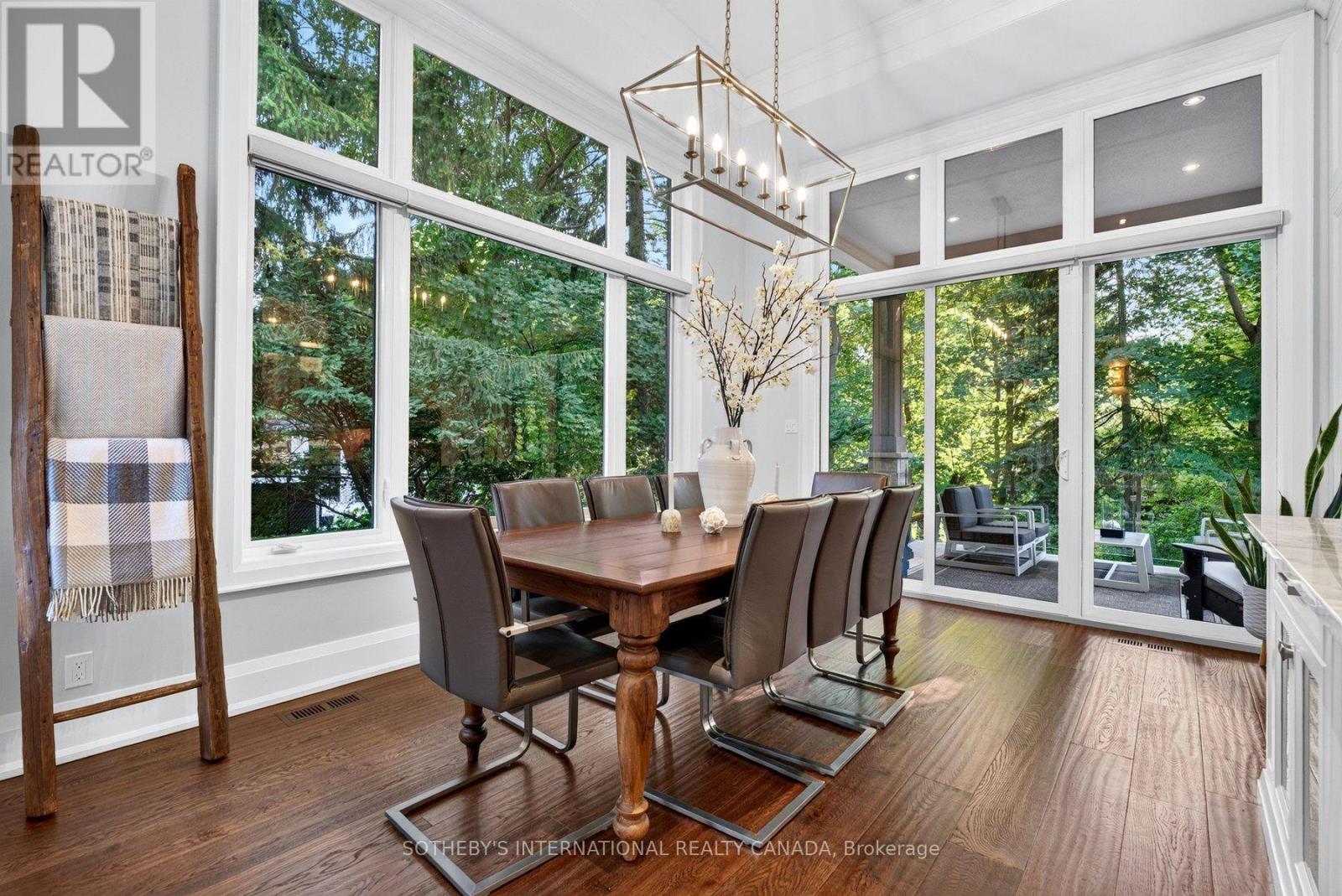 78 RAVINA CRESCENT - 28