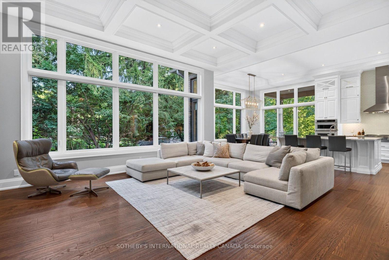 78 RAVINA CRESCENT - 33