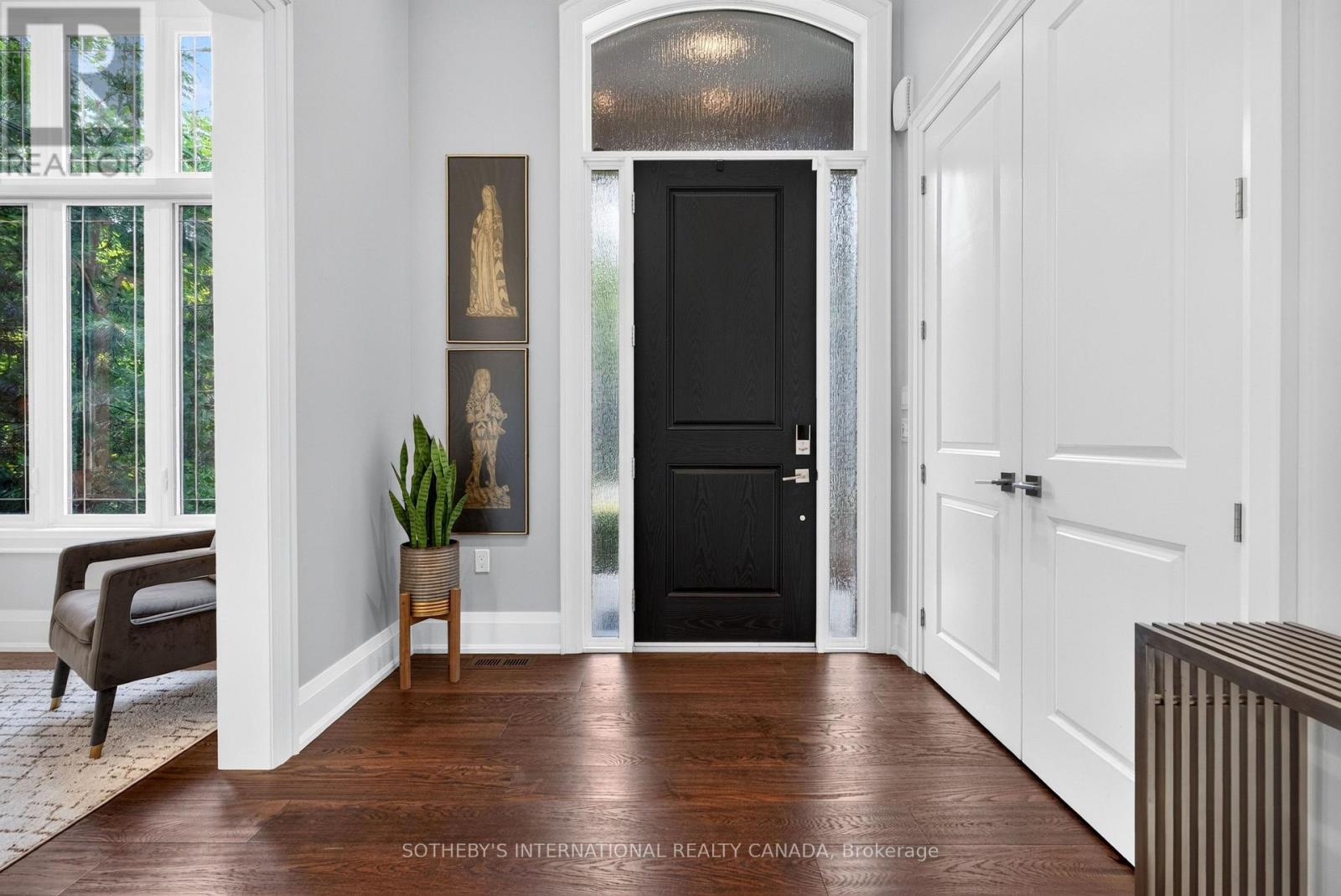78 RAVINA CRESCENT - 7