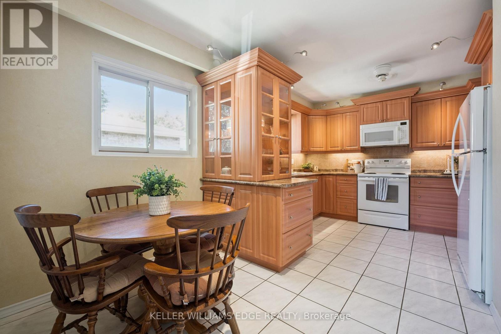 45 MILVERTON CLOSE - 13