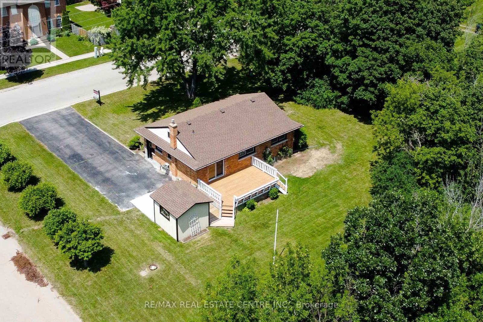 220 WINONA ROAD - 42
